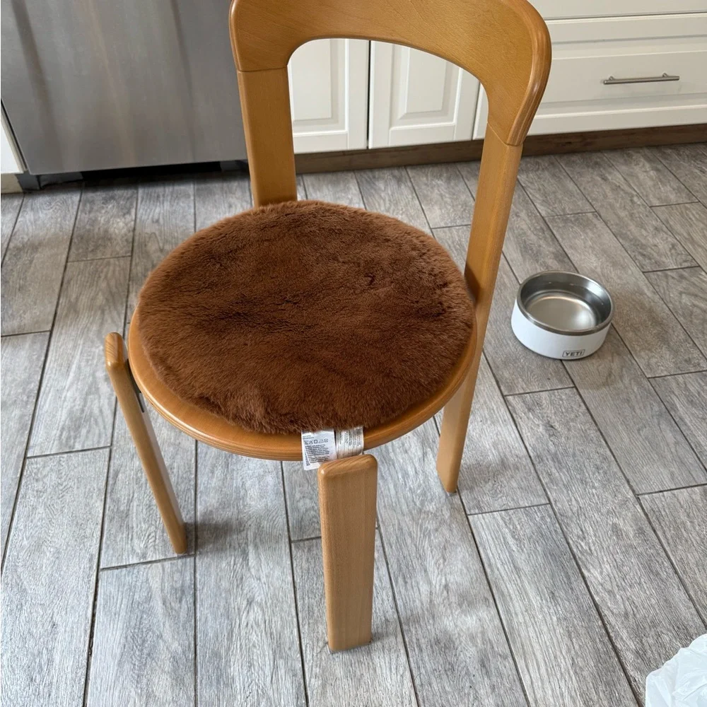 4 H&M round 16” teddy bear faux fur seat cushions
